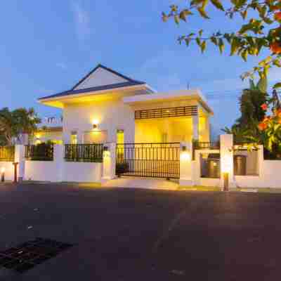 Luxury House in Hua Hin Hotel Exterior