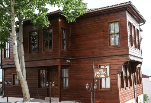 Izmit Otel Hotel di Izmit