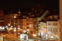 Mr.& MRS. President Hotels in Frienstedt