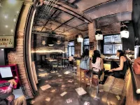 Stay Swanky Hostel - Barer