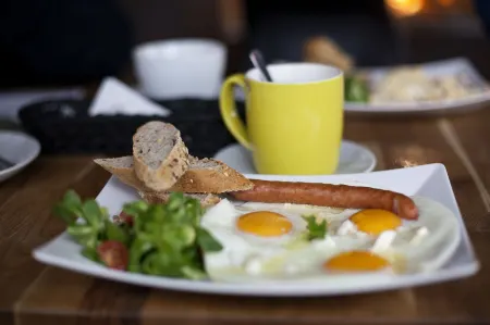 Apartamenty-Wroc Księcia Witolda Отели рядом с достопримечательностью «University of Wrocław»