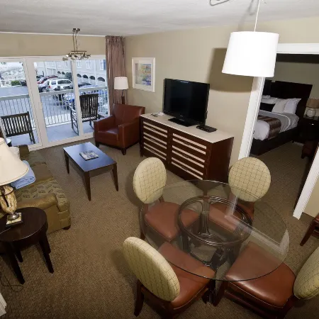 DeSoto Beach Hotel