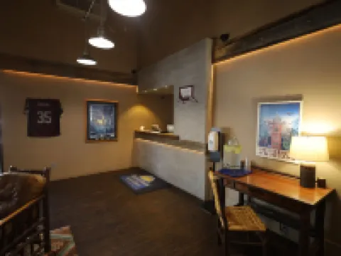 米蘇拉市中心 - 大學戴斯套房酒店 米蘇拉酒店