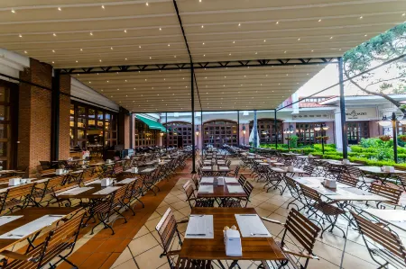 Grand Yazici Club Turban Termal Отели рядом с достопримечательностью «Аквапарк AquaDream»