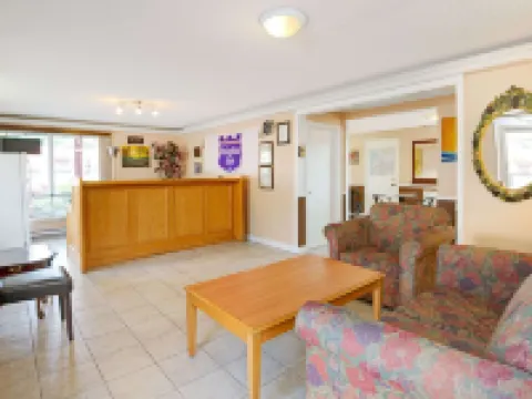 Knights Inn - Park Villa Motel, Midland Hoteles en Midland