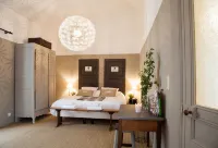 Il Était Une Fois Chez Moi Hôtels à : Monnières