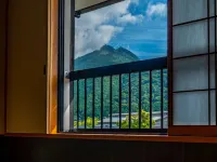Yawaragi-No-Sato Yadoya - con vistas a la montaña