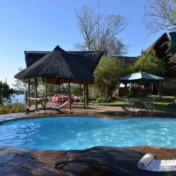 Muchenje Safari Lodge