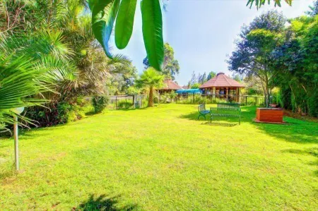 Poa Place Resort Eldoret - Where Nature Meets Comfort Отели в г. Элдорета