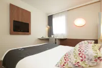 Campanile Nantes Centre - Saint Jacques Hotels in Vertou