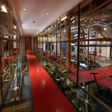 Fingal - A Luxury Floating Hotel