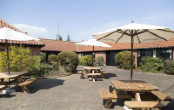 The Plough โรงแรมใน