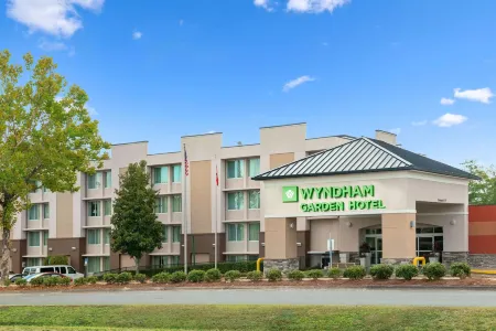 Wyndham Garden Tallahassee Capitol Отели в г. Таллахасси