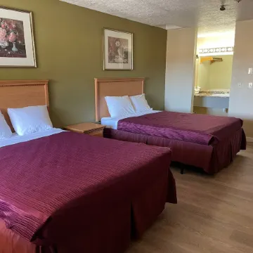 Centralia Inn