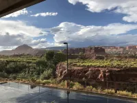 The Noor Hotel - Mountain view