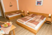 Gästehaus Weber Hotels in Arrach