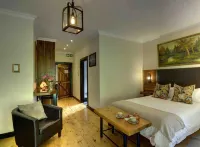 Malachite Manor Hotels in Underberg