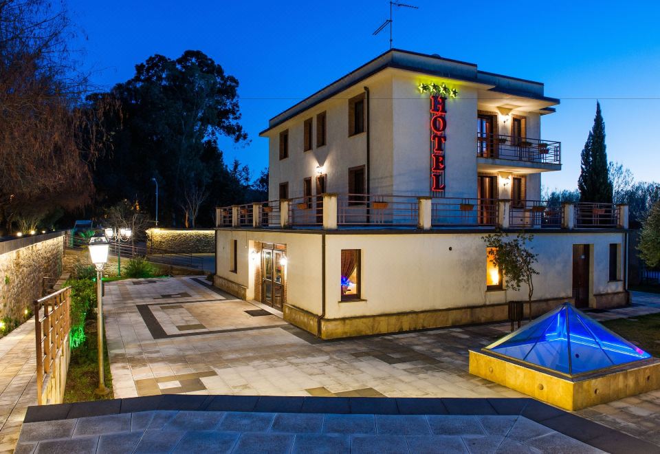 hotel overview picture