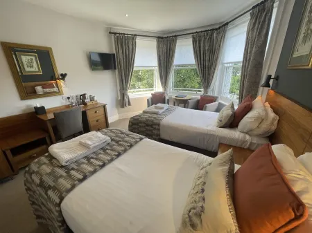 The Jug and Bottle Отели в г. Мостин