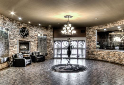 2. 포돌란 인 & ..