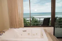 Paradise Jaco Beach Front - Hot Tub