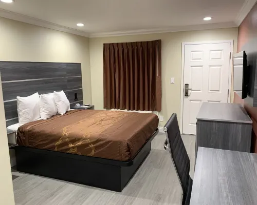 Pacific Inn Anaheim Hotels in Anaheim