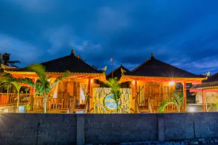 Sea Bridge Villa Ceningan Отели рядом с достопримечательностью «Broken Beach»