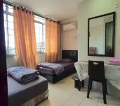 Hotel O Hoover Room