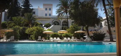 Le Caid のホテル