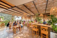 Kaş Joy Glamping Hotels in Bayindir Mahallesi