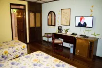 Lands in Love Hotel and Resort