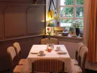 Hotel Zur Mühle Hotels in Konigsmoor