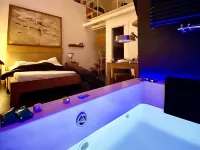 Aquarooms Luxury Suites - Kylpyammeita