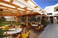 Vanessa Hotel
