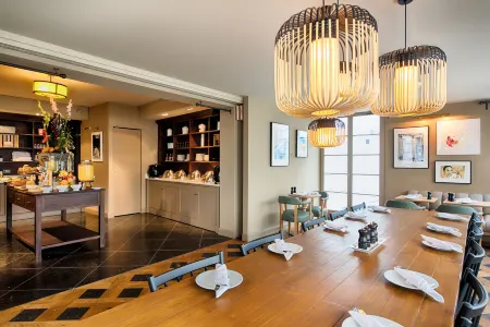 Mondrian Suites Berlin am Checkpoint Charlie Отели рядом с достопримечательностью «КПП Чарли»