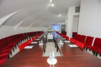 Hotel Aisi