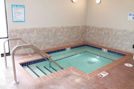 Brookstone Lodge & Suites - Emmetsburg