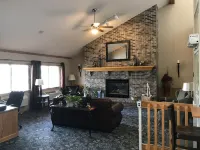 FairBridge Inn & Suites Hotels in Thorp