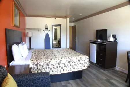 Lambert Inn Отели в г. Уиттьер