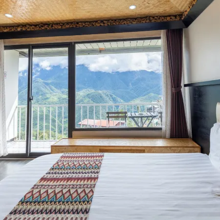 Phuong Nam Hotel