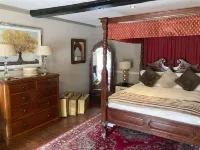 The George Hotel Hotels in Ditcheat