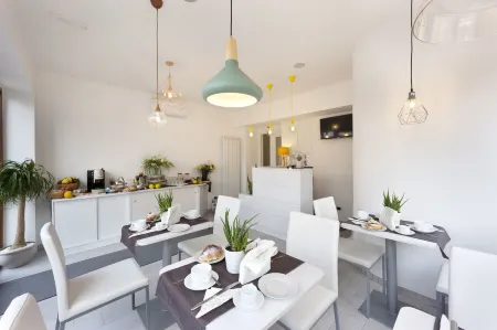 B&B Sorrento Central Отели рядом со станцией Сорренто