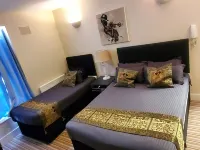 Kgt House