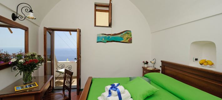 La Casa Del Melograno Hoteles en Furore