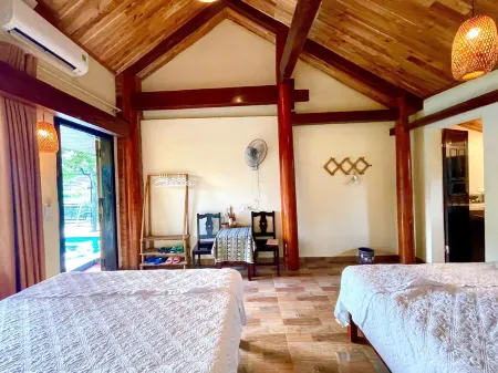 Phong Nha Ecolodge Homestay by Hofs