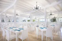 Nicolaus Club Quattro Lune Resort - 沙灘