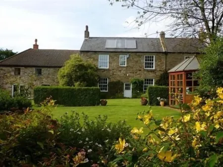 Rye Hill Farm Отели рядом с достопримечательностью «Hexham Abbey»