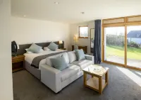 Portavadie Loch Fyne Scotland Hotels in Lochgilphead