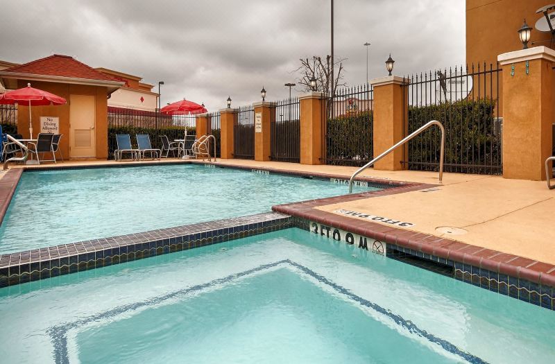Best Western Plus Katy Inn Suites photo 3