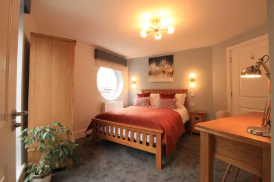 Streamside Apartments